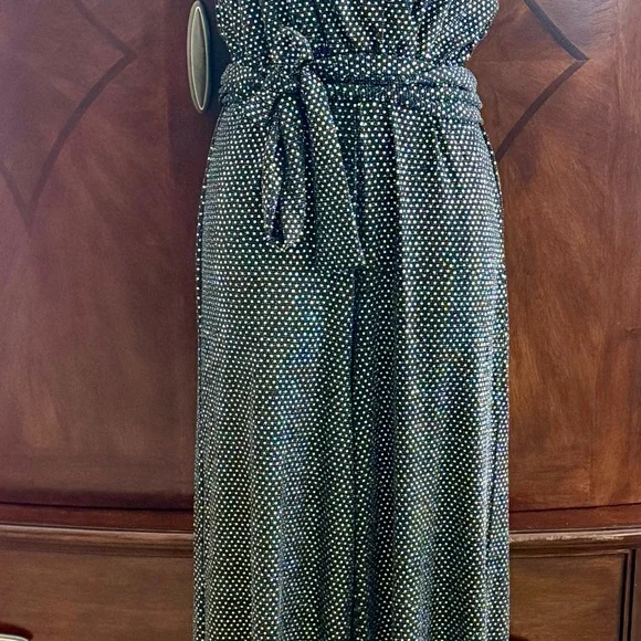Flying Tomato Black and Multi-Color Sequin Jumpsuit with Flattering Belt - Picture 4 of 7